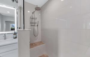 Coralina - Bradenton, Florida