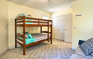 Spacious Mears Retreat - Steps From Lake Michigan and Sand Dunes - Mears, Michigan