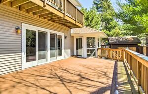 Spacious Mears Retreat - Steps From Lake Michigan and Sand Dunes - Mears, Michigan