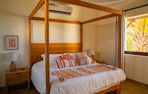 Second bedroom with King Bed