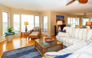 South End Beach Retreat | 1st floor duplex w/incredible views, short walk to beach - Ocean City, New Jersey