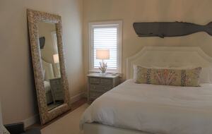 Coastal Charm at Surfside Beach: Nantucket Oasis - Nantucket, Massachusetts