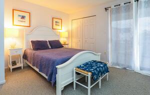 South End Beach Retreat | 1st floor duplex w/incredible views, short walk to beach - Ocean City, New Jersey