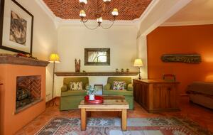 Twin Suite living area