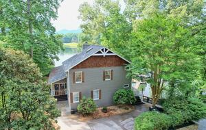 Sunrise Lodge on the Lake - Hiawassee, Georgia