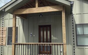 Waterfront Tims Ford Lake Retreat with Private dock and Hot Tub - Winchester, Tennessee