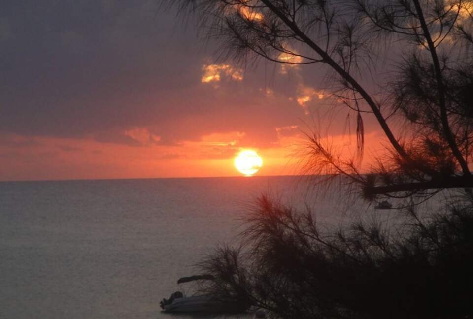 Beautiful Beachfront at Casa Caribe - Grand Cayman - George Town, Cayman Islands