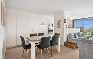 Jubilee Esplanade - Coolum, Australia