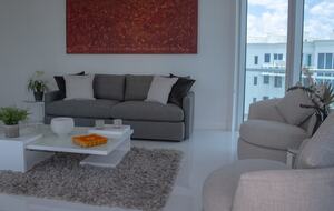 Modern Aventura Florida Apartment - Aventura, Florida