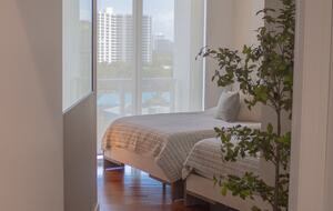 Modern Aventura Florida Apartment - Aventura, Florida