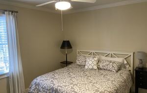 Tranquil Lakefront Retreat on Reynolds Lake Oconee - Greensboro, Georgia