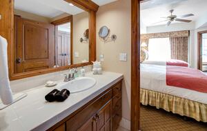 Austria Haus - 2 Bedroom Residence - Vail, Colorado