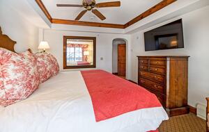 Austria Haus - 2 Bedroom Residence - Vail, Colorado