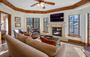 Austria Haus - 2 Bedroom Residence - Vail, Colorado