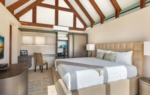 6 Bedroom Villa | w/ Concierge, Amenities, & Pool - Crocus Bay, Anguilla