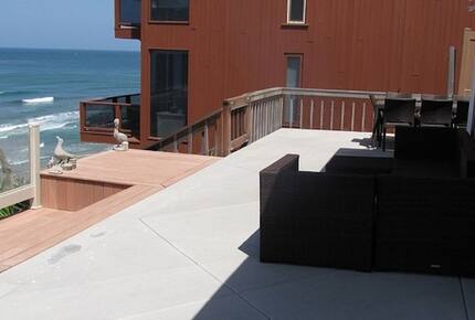 Beachfront California Cottage - Encinitas, California