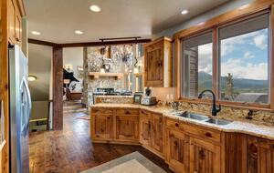Luxury Breckenridge Mountain Retreat with Panoramic Views - Breckenridge, Colorado