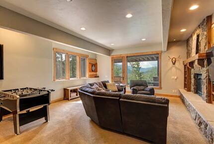 Luxury Breckenridge Mountain Retreat with Panoramic Views - Breckenridge, Colorado