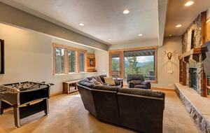 Luxury Breckenridge Mountain Retreat with Panoramic Views - Breckenridge, Colorado