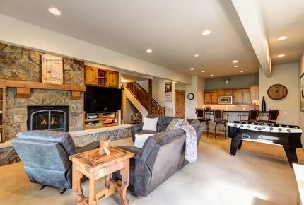 Luxury Breckenridge Mountain Retreat with Panoramic Views - Breckenridge, Colorado