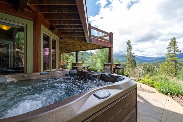 Luxury Breckenridge Mountain Retreat with Panoramic Views - Breckenridge, Colorado
