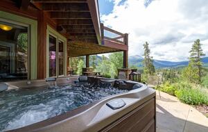 Luxury Breckenridge Mountain Retreat with Panoramic Views - Breckenridge, Colorado