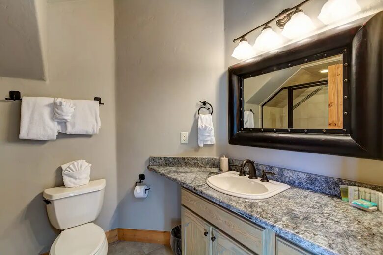 Luxury Breckenridge Mountain Retreat with Panoramic Views - Breckenridge, Colorado