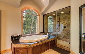 Luxury Breckenridge Mountain Retreat with Panoramic Views - Breckenridge, Colorado