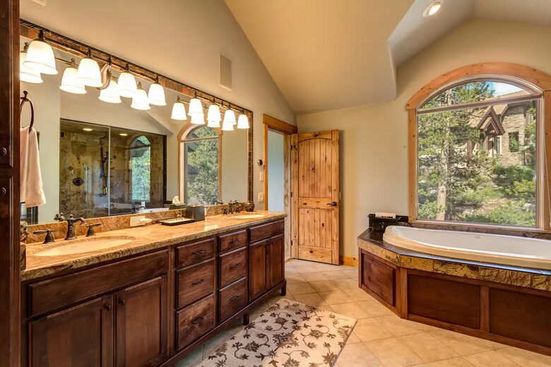 Luxury Breckenridge Mountain Retreat with Panoramic Views - Breckenridge, Colorado