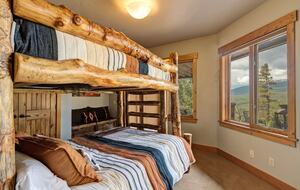 Luxury Breckenridge Mountain Retreat with Panoramic Views - Breckenridge, Colorado