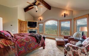 Luxury Breckenridge Mountain Retreat with Panoramic Views - Breckenridge, Colorado