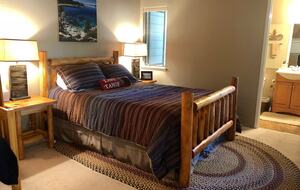 Lake Tahoe Retreat - Carnelian Bay, California