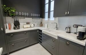 Luxury Apartment With Terrace - Barcelona, Spain