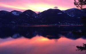 Montana Lake Cabin - Polson, Montana