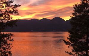 Montana Lake Cabin - Polson, Montana