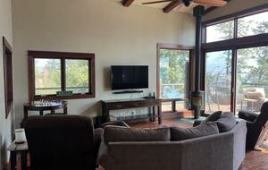 Montana Lake Cabin - Polson, Montana