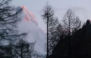 Matterhorn View Apartment - Zermatt, Switzerland