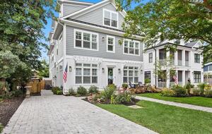 Breathtaking Dewey Beach Large Villa - Dewey Beach, Delaware