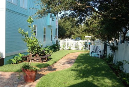 Barbie's Beach House