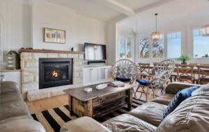 The CopaView Beach House - Copacabana, Australia