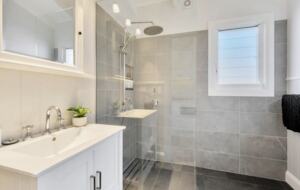 The CopaView Beach House - Copacabana, Australia