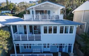 The CopaView Beach House - Copacabana, Australia