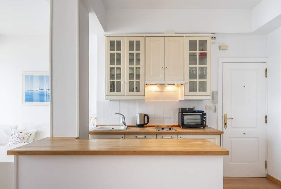 Waterfront Caion Apartment - A Laracha, Caion, Spain