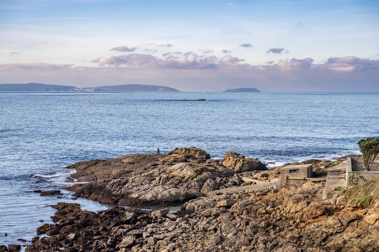Waterfront Caion Apartment - A Laracha, Caion, Spain