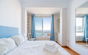 Waterfront Caion Apartment - A Laracha, Caion, Spain