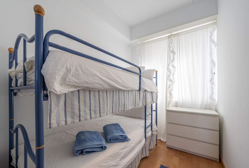 Waterfront Caion Apartment - A Laracha, Caion, Spain