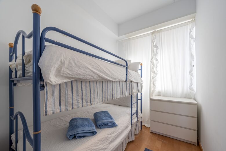 Waterfront Caion Apartment - A Laracha, Caion, Spain