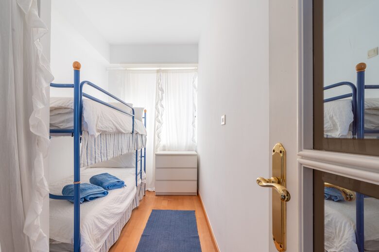 Waterfront Caion Apartment - A Laracha, Caion, Spain