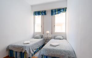 Waterfront Caion Apartment - A Laracha, Caion, Spain