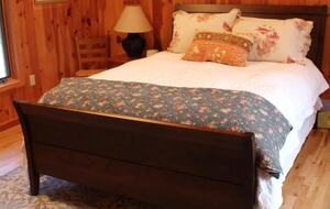 Lakefront Getaway on Fontana Lake Private with Dock Pontoon - Bryson City, North Carolina